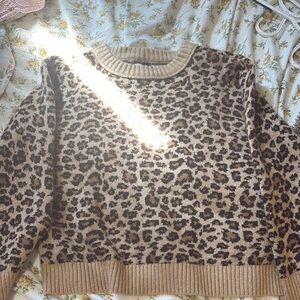 american eagle cropped Leopard Print Sweater